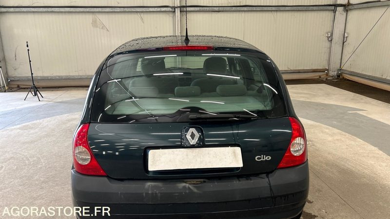 RENAULT-CLIO- 1.4-16V-EXTRÊME-ESSENCE-154073KMS - Mobil: gambar 5 RENAULT-CLIO- 1.4-16V-EXTRÊME-ESSENCE-154073KMS - Mobil: gambar 5