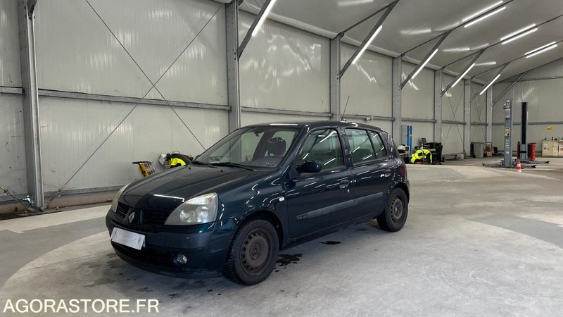 RENAULT-CLIO- 1.4-16V-EXTRÊME-ESSENCE-154073KMS - Mobil: gambar 1 RENAULT-CLIO- 1.4-16V-EXTRÊME-ESSENCE-154073KMS - Mobil: gambar 1