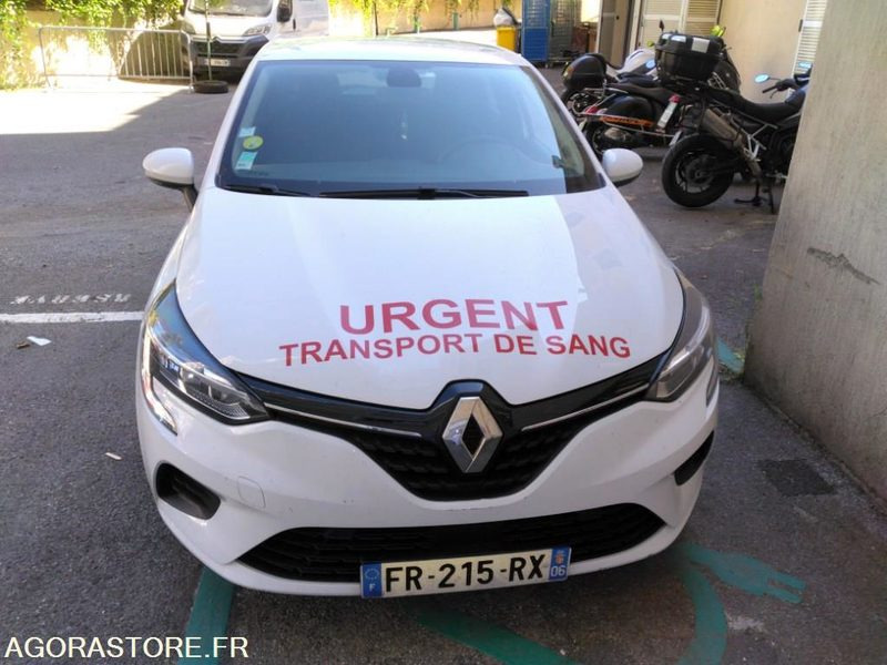 RENAULT CLIO 195977 kms 2020 - Mobil: gambar 3 RENAULT CLIO 195977 kms 2020 - Mobil: gambar 3