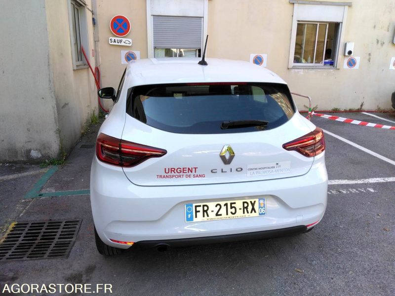 RENAULT CLIO 195977 kms 2020 - Mobil: gambar 1 RENAULT CLIO 195977 kms 2020 - Mobil: gambar 1