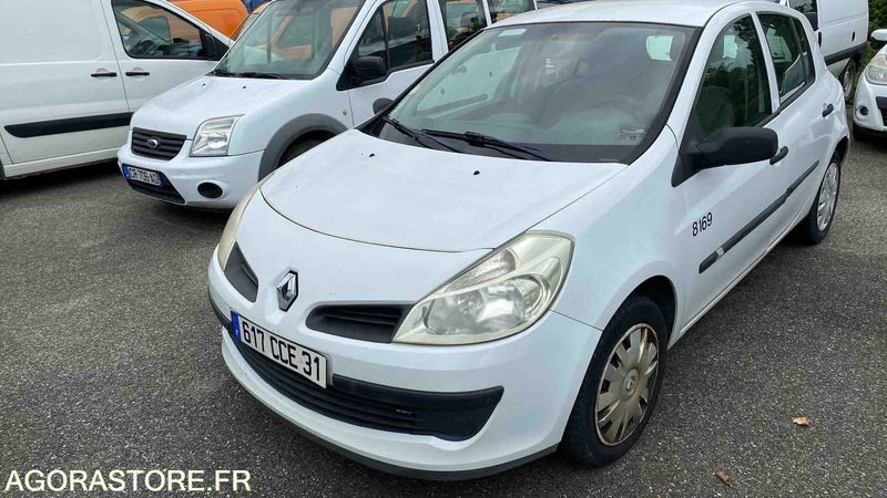 RENAULT CLIO - 2007 - 209285KM - Mobil: gambar 1 RENAULT CLIO - 2007 - 209285KM - Mobil: gambar 1