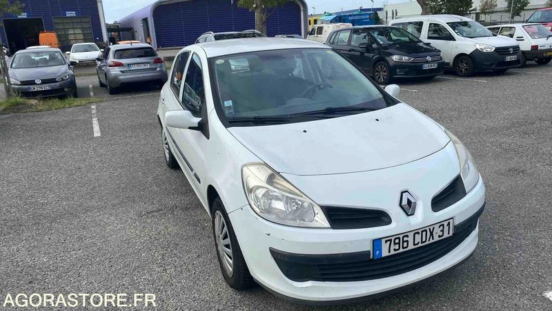 RENAULT CLIO - 2008 - 171835 KM - Mobil: gambar 1 RENAULT CLIO - 2008 - 171835 KM - Mobil: gambar 1