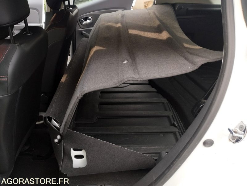 RENAULT CLIO 4 - Mobil: gambar 4 RENAULT CLIO 4 - Mobil: gambar 4