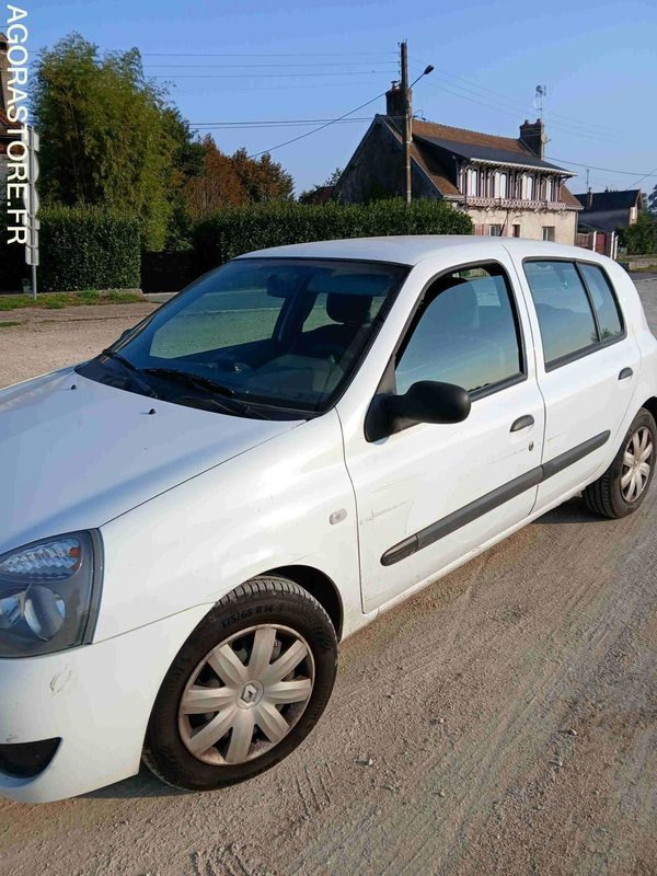 RENAULT CLIO II 1.5 DCI DE 2008 - Mobil: gambar 3 RENAULT CLIO II 1.5 DCI DE 2008 - Mobil: gambar 3