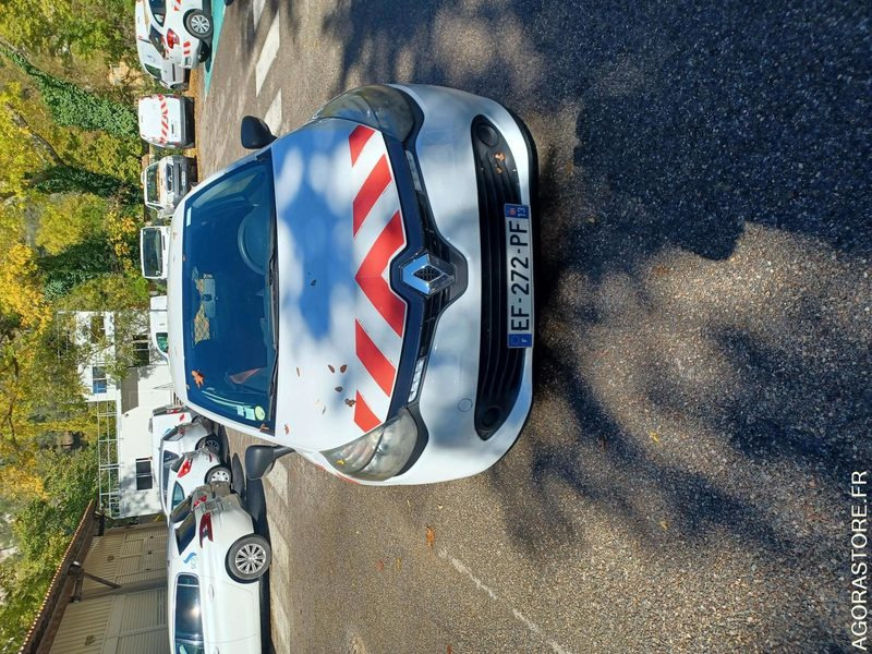 RENAULT CLIO SOCIETE / REF SCP : 1032 - Mobil: gambar 1 RENAULT CLIO SOCIETE / REF SCP : 1032 - Mobil: gambar 1