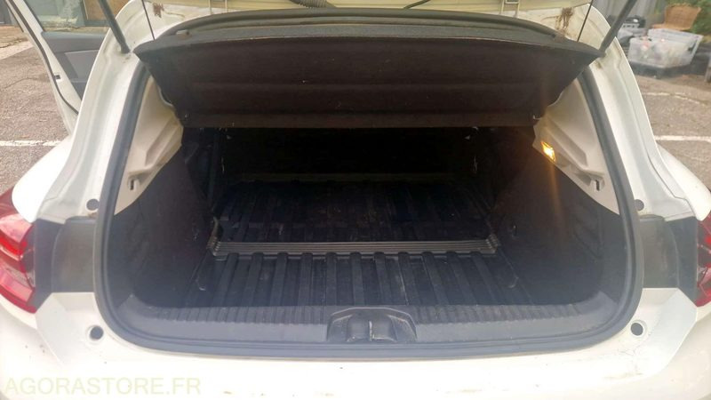 RENAULT CLIO V - 2020 / 200057 KM (FN-262-CM) - Mobil: gambar 5 RENAULT CLIO V - 2020 / 200057 KM (FN-262-CM) - Mobil: gambar 5