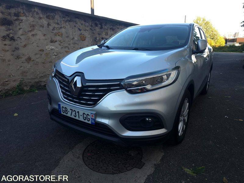 RENAULT KADJAR 1.5 DCI - 2021 - 145500 KM - Mobil SUV: gambar 1 RENAULT KADJAR 1.5 DCI - 2021 - 145500 KM - Mobil SUV: gambar 1