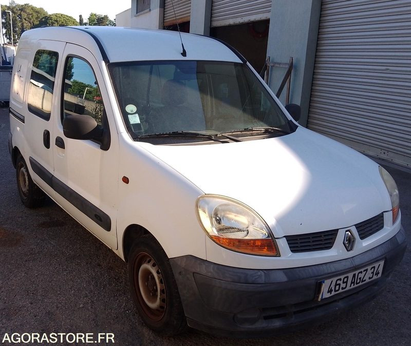 RENAULT KANGOO 1 Phase2 96470 kms 2004 - Van kecil: gambar 2 RENAULT KANGOO 1 Phase2 96470 kms 2004 - Van kecil: gambar 2
