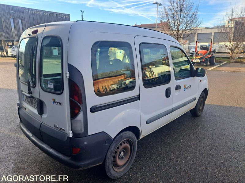 RENAULT KANGOO 157000kms 2000 - Van kecil: gambar 5 RENAULT KANGOO 157000kms 2000 - Van kecil: gambar 5