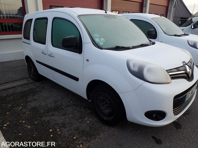 RENAULT KANGOO 5 PLACES - Mobil: gambar 5 RENAULT KANGOO 5 PLACES - Mobil: gambar 5