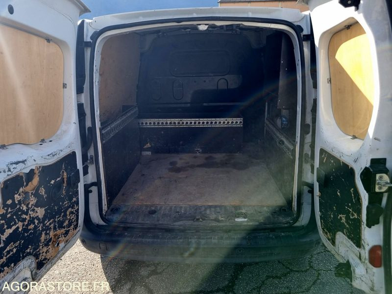 RENAULT - KANGOO EXPRESS GRAND CONFORT - 2018 / 254850KM (M23500) - Van kecil: gambar 5 RENAULT - KANGOO EXPRESS GRAND CONFORT - 2018 / 254850KM (M23500) - Van kecil: gambar 5