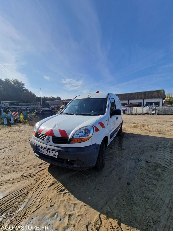 RENAULT KANGOO - LOT N°1 - Van kecil: gambar 1 RENAULT KANGOO - LOT N°1 - Van kecil: gambar 1