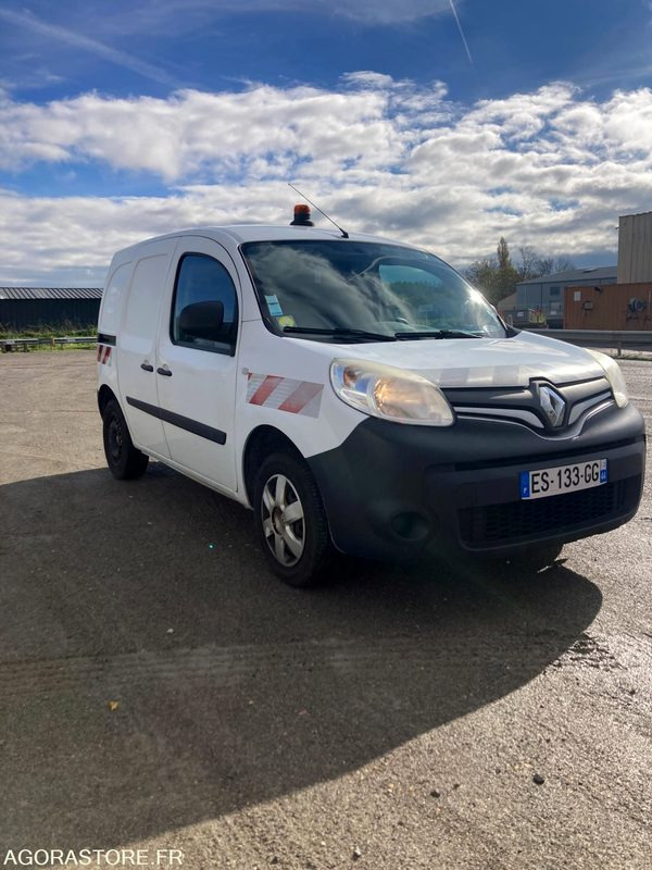RENAULT KANGOO diesel - Année 2017 - 330 000 km - Van kecil: gambar 3 RENAULT KANGOO diesel - Année 2017 - 330 000 km - Van kecil: gambar 3