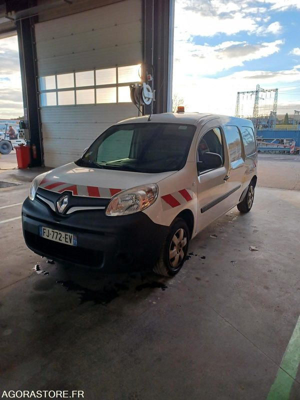 RENAULT KANGOO diesel - Année 2019 - 297.500 km - Van kecil: gambar 3 RENAULT KANGOO diesel - Année 2019 - 297.500 km - Van kecil: gambar 3