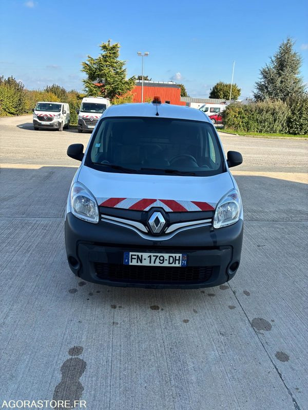 RENAULT KANGOO diesel - Année 2020 - 299.300 km - Van kecil: gambar 2 RENAULT KANGOO diesel - Année 2020 - 299.300 km - Van kecil: gambar 2