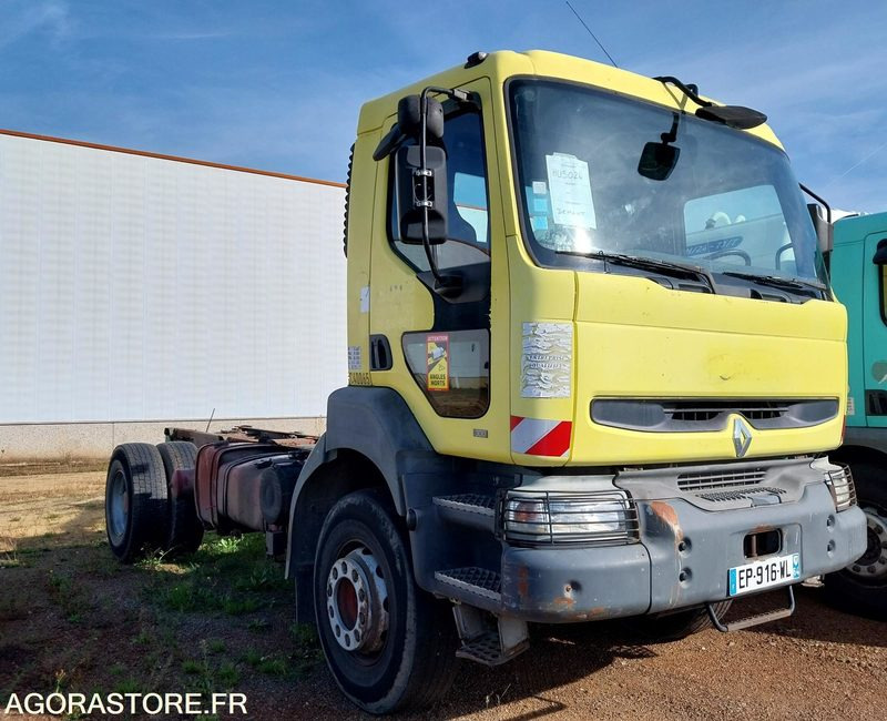 RENAULT KERAX 300-19 / 1999 / 660960 km - Truk sasis: gambar 1 RENAULT KERAX 300-19 / 1999 / 660960 km - Truk sasis: gambar 1