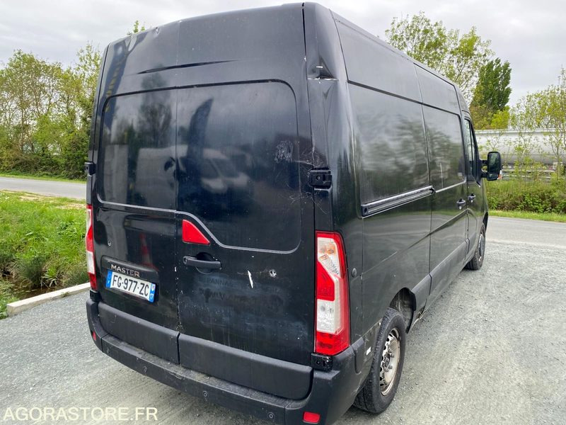 RENAULT MASTER - 06/2019 / 150709KM - Van panel: gambar 4 RENAULT MASTER - 06/2019 / 150709KM - Van panel: gambar 4