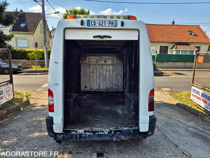 RENAULT MASTER 2.5 DCI 120 CV - 2008 - 182 425km - Van panel: gambar 3 RENAULT MASTER 2.5 DCI 120 CV - 2008 - 182 425km - Van panel: gambar 3