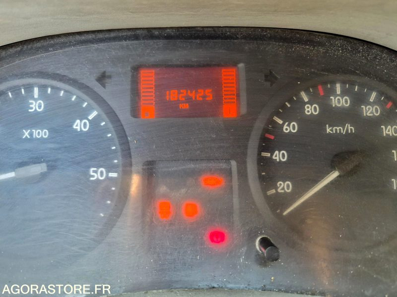 RENAULT MASTER 2.5 DCI 120 CV - 2008 - 182 425km - Van panel: gambar 2 RENAULT MASTER 2.5 DCI 120 CV - 2008 - 182 425km - Van panel: gambar 2