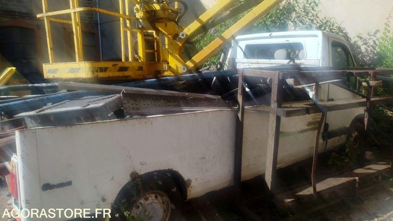 RENAULT MASTER - 2002 - Van panel: gambar 1 RENAULT MASTER - 2002 - Van panel: gambar 1