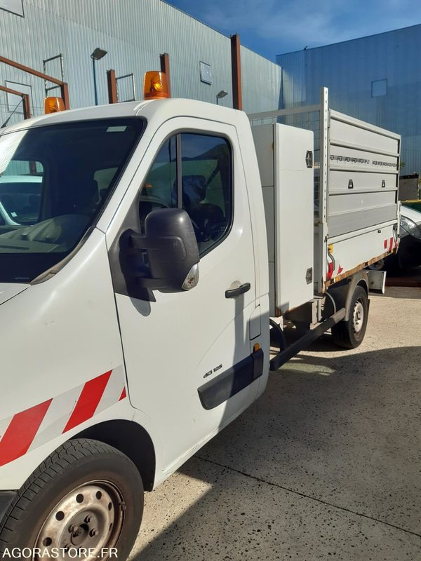 RENAULT MASTER BENNE DANS L'ETAT - Van jungkit: gambar 3 RENAULT MASTER BENNE DANS L'ETAT - Van jungkit: gambar 3