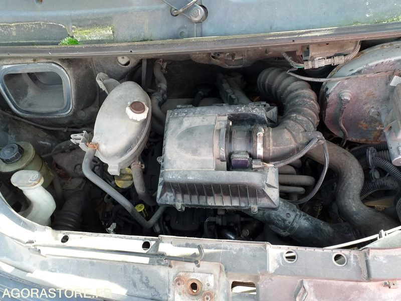 RENAULT MASTER BENNE - Van jungkit: gambar 5 RENAULT MASTER BENNE - Van jungkit: gambar 5