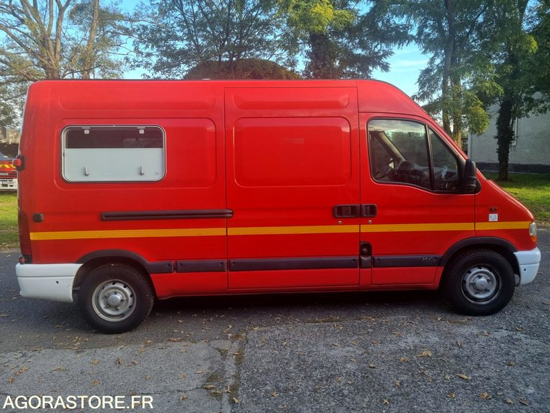RENAULT MASTER - CT 770 PE - 2000 - Van panel: gambar 4 RENAULT MASTER - CT 770 PE - 2000 - Van panel: gambar 4