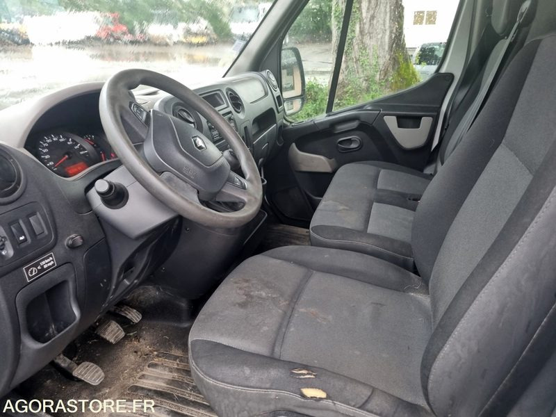 RENAULT - MASTER L1H2 CONFORT - 2015 / 257608KM (M23110) - Van panel: gambar 4 RENAULT - MASTER L1H2 CONFORT - 2015 / 257608KM (M23110) - Van panel: gambar 4