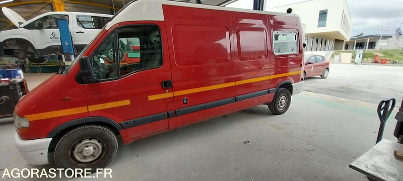 RENAULT MASTER - Van panel: gambar 2 RENAULT MASTER - Van panel: gambar 2