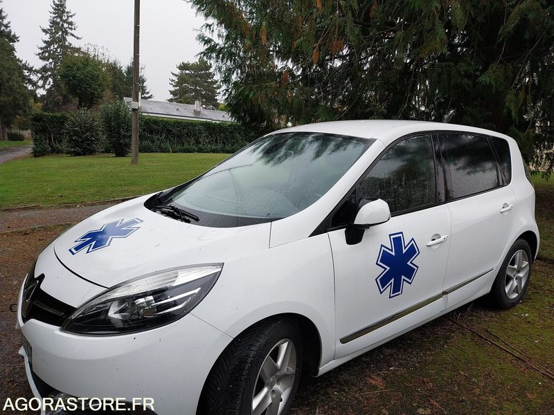 RENAULT SCENIC 2015 226431kms - Mobil: gambar 1 RENAULT SCENIC 2015 226431kms - Mobil: gambar 1