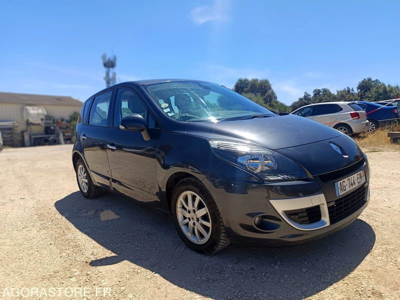 RENAULT SCENIC III 1.5 DCI 110CV - 2009 - 155000KMS - Mobil: gambar 4 RENAULT SCENIC III 1.5 DCI 110CV - 2009 - 155000KMS - Mobil: gambar 4