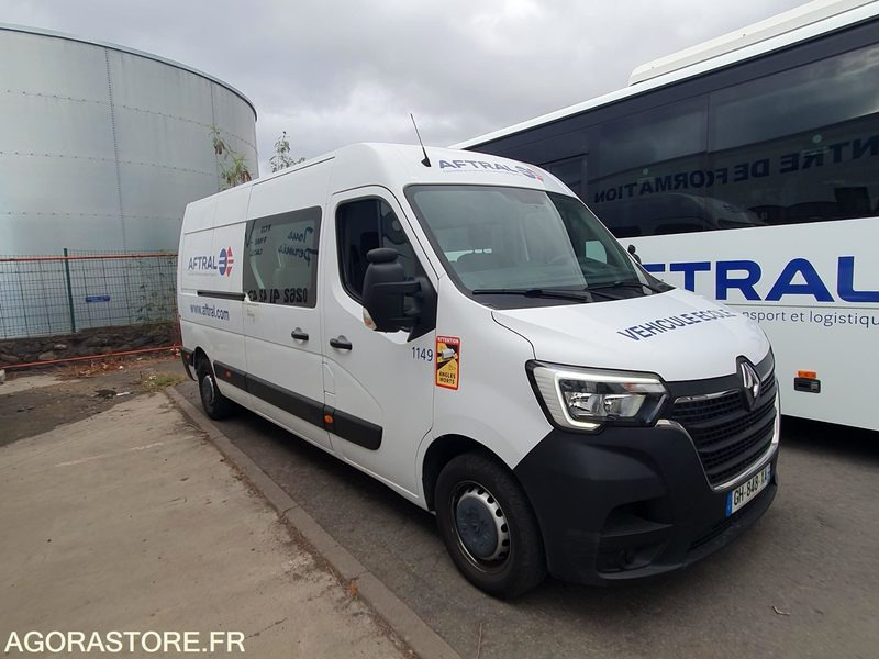 RENAULT TRAFFIC 9 PL AUTO ECOLE - 2019 - 83000 Kms - Van kecil: gambar 1 RENAULT TRAFFIC 9 PL AUTO ECOLE - 2019 - 83000 Kms - Van kecil: gambar 1