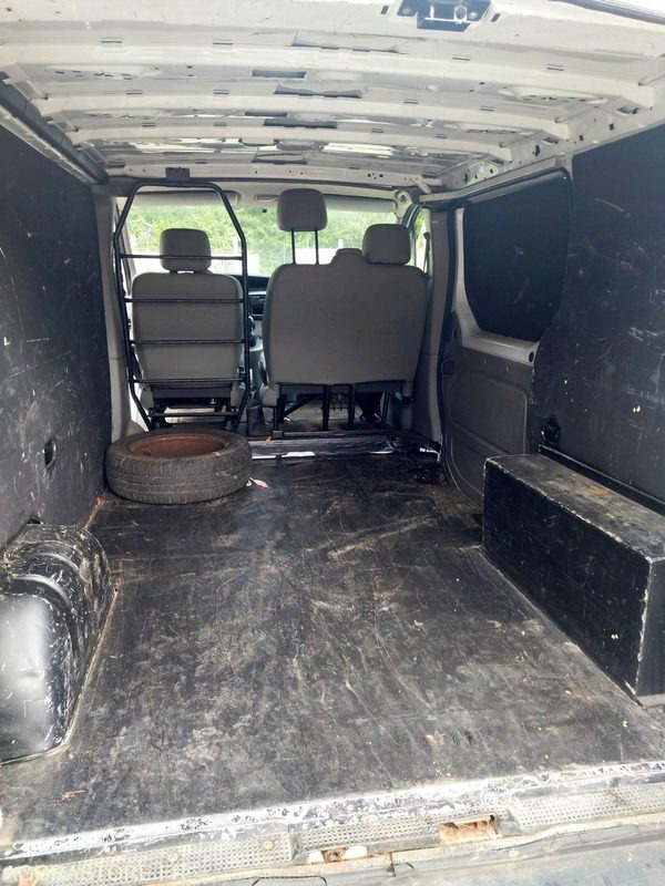 RENAULT TRAFIC DE 2005  71234 KM - Van panel: gambar 5 RENAULT TRAFIC DE 2005  71234 KM - Van panel: gambar 5