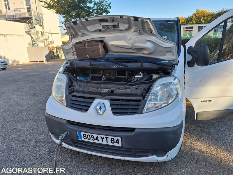 RENAULT TRAFIC - Bus mini, Van penumpang: gambar 2 RENAULT TRAFIC - Bus mini, Van penumpang: gambar 2