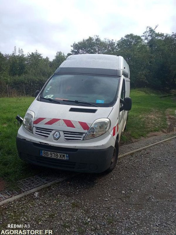 RENAULT TRAFIC - Van panel: gambar 2 RENAULT TRAFIC - Van panel: gambar 2