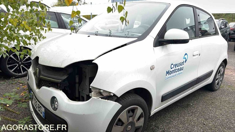 RENAULT TWINGO - 2015 - 92041 KM - Mobil: gambar 1 RENAULT TWINGO - 2015 - 92041 KM - Mobil: gambar 1