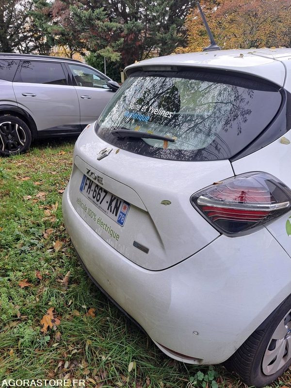RENAULT - ZOE - 2019 - 41 000KM - Mobil: gambar 4 RENAULT - ZOE - 2019 - 41 000KM - Mobil: gambar 4
