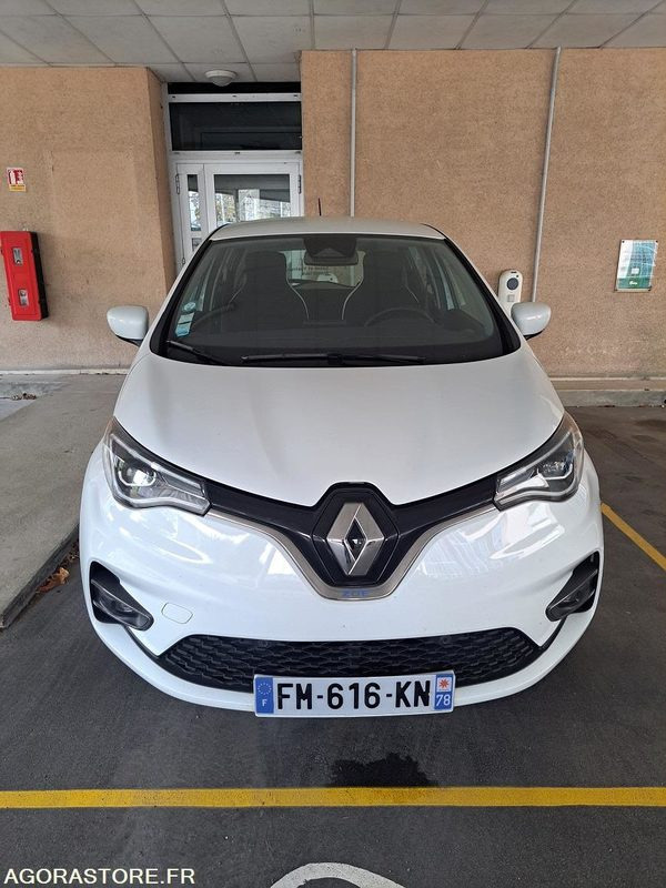 RENAULT - ZOE - 2019 - 65 000 KM - Mobil: gambar 1 RENAULT - ZOE - 2019 - 65 000 KM - Mobil: gambar 1