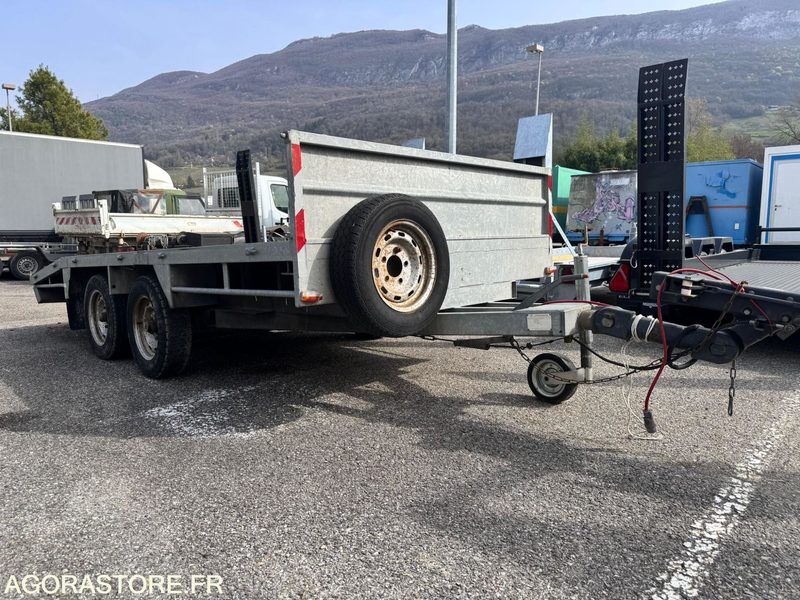 Remorque plateau rampe 2,6T 2essieux Coprodis P30R26 - ANNEE 1994 - Semi-trailer flatbed: gambar 1 Remorque plateau rampe 2,6T 2essieux Coprodis P30R26 - ANNEE 1994 - Semi-trailer flatbed: gambar 1