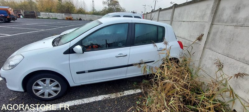 Renault Clio - 2008 - Mobil: gambar 2 Renault Clio - 2008 - Mobil: gambar 2