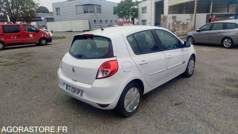 Renault - Clio - 2012 - 172874 kms - Mobil: gambar 2 Renault - Clio - 2012 - 172874 kms - Mobil: gambar 2