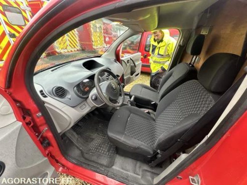 Renault Kangoo - 1016KP46 - Van kecil: gambar 5 Renault Kangoo - 1016KP46 - Van kecil: gambar 5