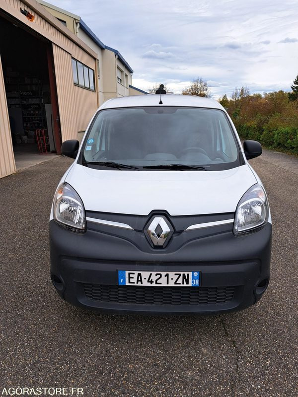 Renault Kangoo - 2016 - 41396kms - Van kecil, Van listrik: gambar 3 Renault Kangoo - 2016 - 41396kms - Van kecil, Van listrik: gambar 3