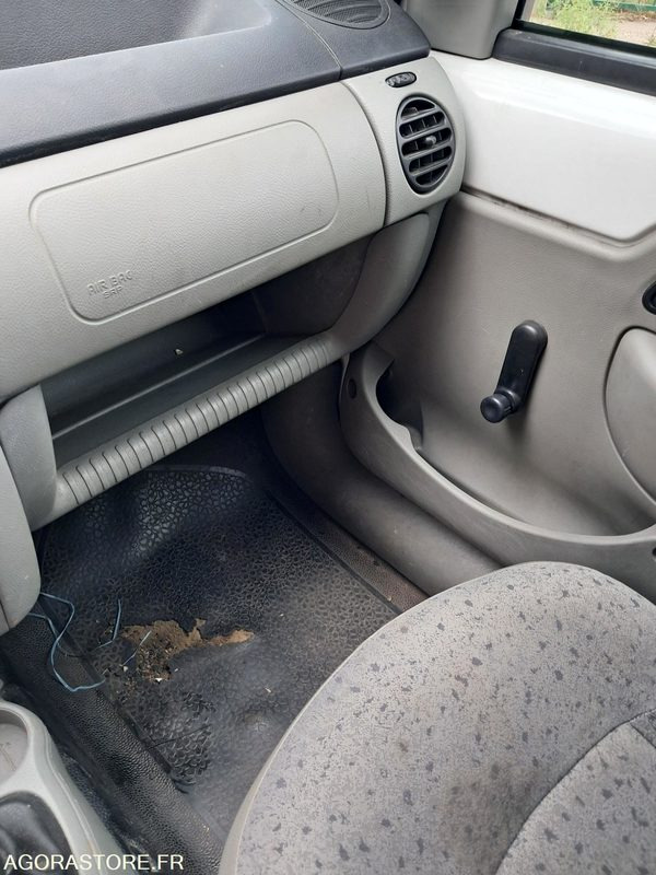 Van kecil Renault Kangoo 6594ZH42: gambar 15