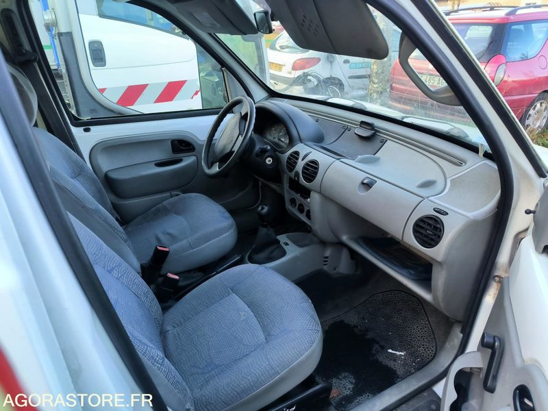 Renault Kangoo - Van kecil: gambar 2 Renault Kangoo - Van kecil: gambar 2