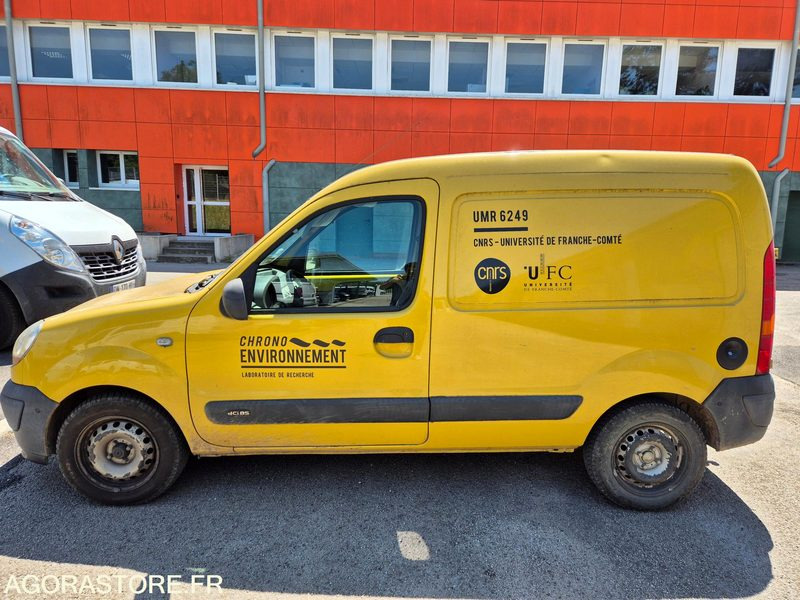 Renault Kangoo - année 2006 - 151570 kms - Van kecil: gambar 1 Renault Kangoo - année 2006 - 151570 kms - Van kecil: gambar 1