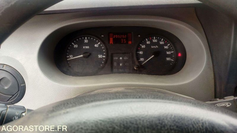 Renault Master 2004 - BQ-940-TF - 299292km - Van panel: gambar 4 Renault Master 2004 - BQ-940-TF - 299292km - Van panel: gambar 4