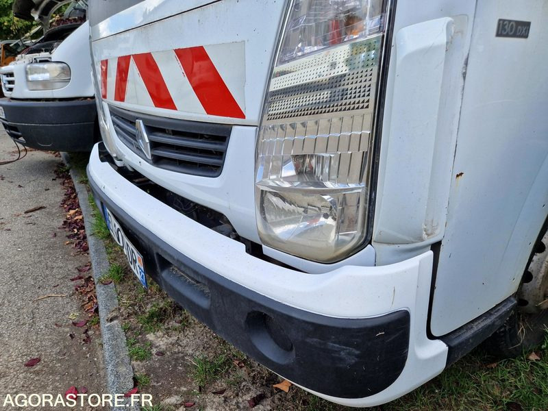 Renault Maxity - 2008 - 186709 -EL304DR - Van jungkit: gambar 2 Renault Maxity - 2008 - 186709 -EL304DR - Van jungkit: gambar 2