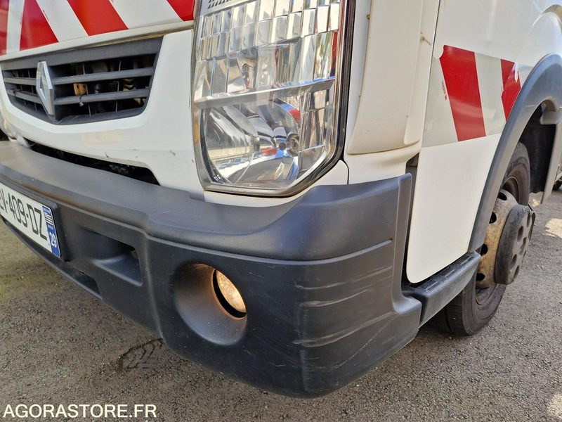 Renault Maxity - 2018 - 172638- EV409DZ - Van jungkit: gambar 5 Renault Maxity - 2018 - 172638- EV409DZ - Van jungkit: gambar 5