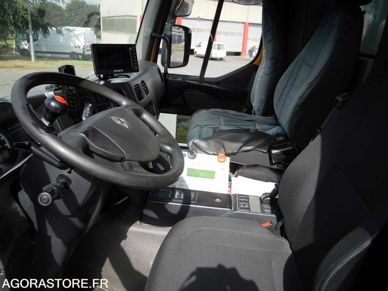 Renault Premium 4x2 équipé d'une benne à ordures SEMAT Série 14000 - Truk sampah: gambar 4 Renault Premium 4x2 équipé d'une benne à ordures SEMAT Série 14000 - Truk sampah: gambar 4